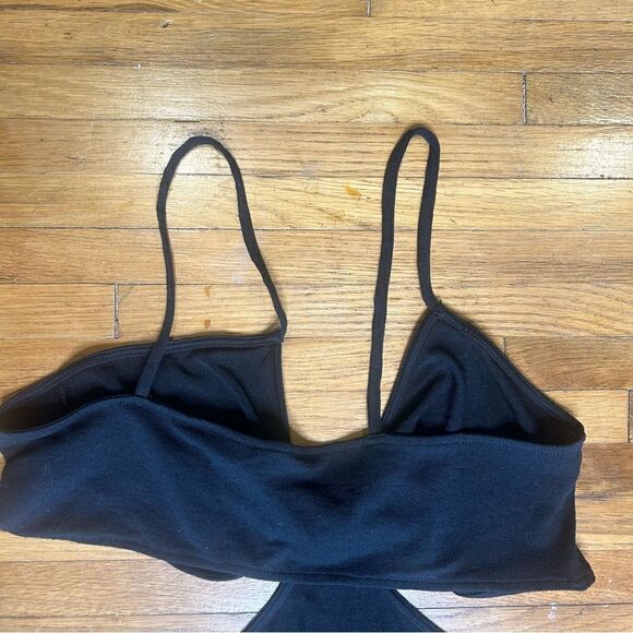 H&M Divided Triangle Top MINI BODYCON DRESS IN BLACK - Picture 10 of 13